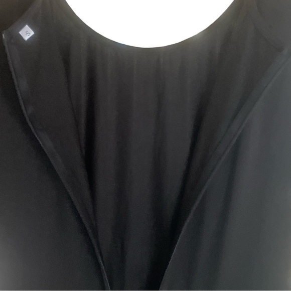 Black Jersey Knit Midi Dress w/ Waist Tie – Comfy & Versatile Wardrobe Essential - Picture 10 of 12